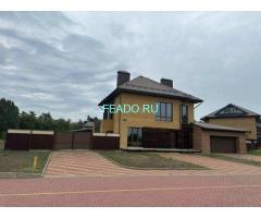 Продам кирпичный дом 253 м² на участке 20 соток с газом и коммуникациями