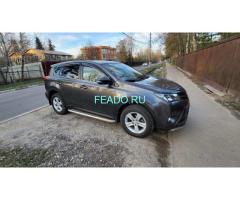 Продам автомобиль TOYOTA RAV 4 2013 г.в.