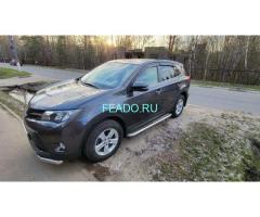 Продам автомобиль TOYOTA RAV 4 2013 г.в.